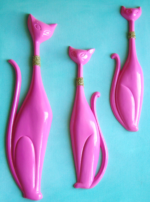 3 Pink Kitties